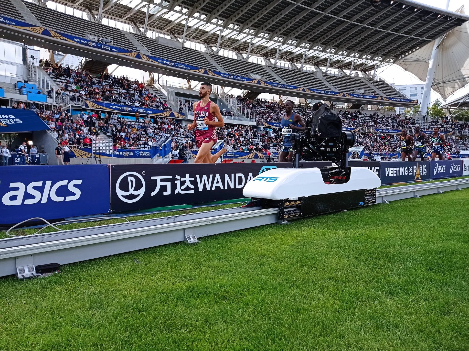 RTS TrackRunner rail system with camera dolly