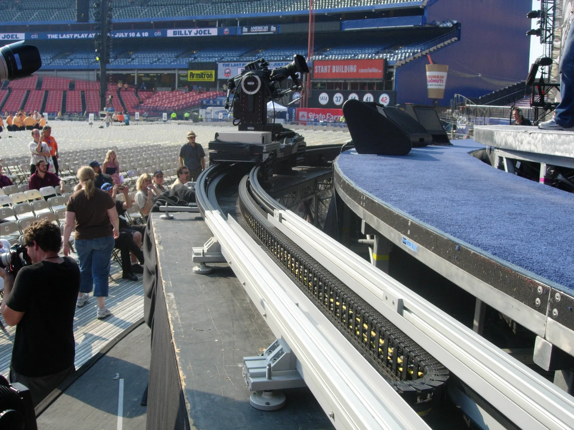 RTS TrackRunner ENT rail system with powered dolly